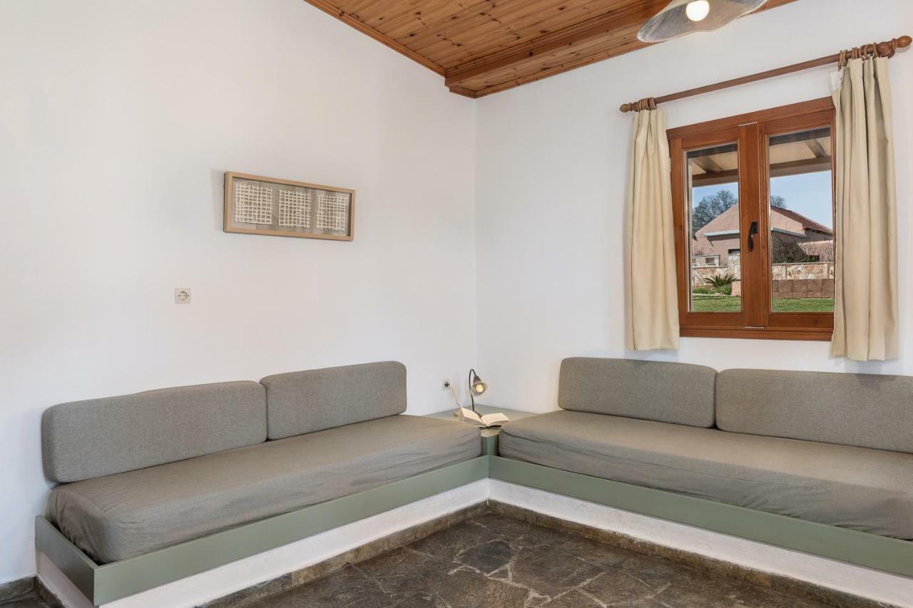 Androulakis * Gerani (Chania)
